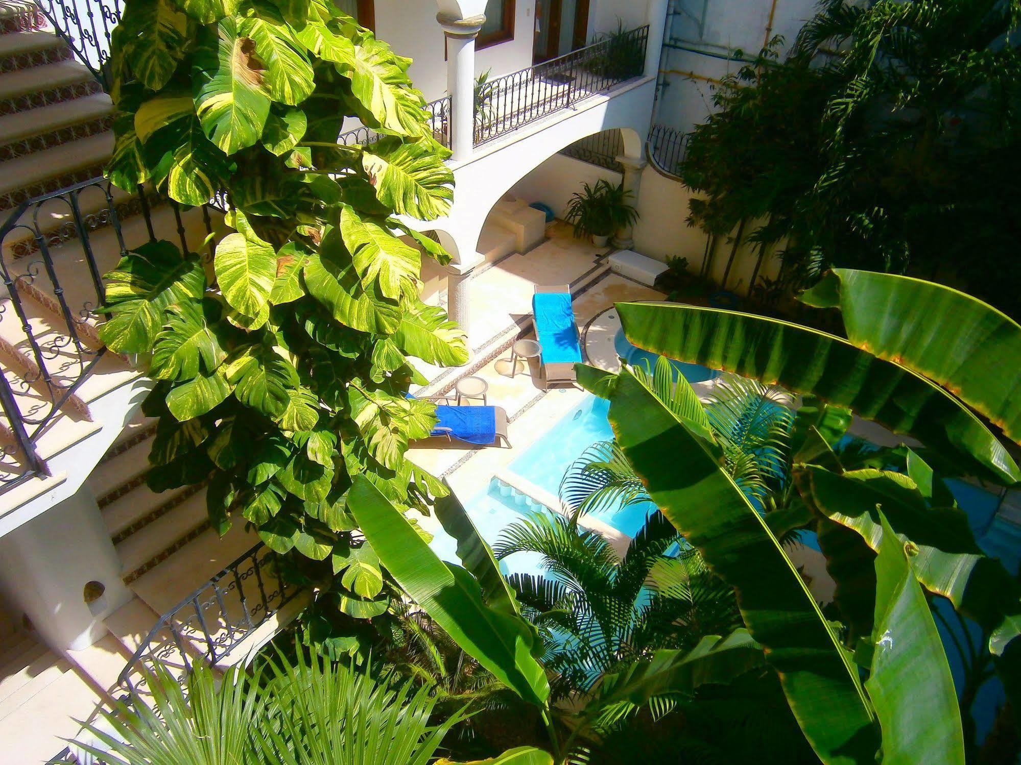 Fabiola Hotel