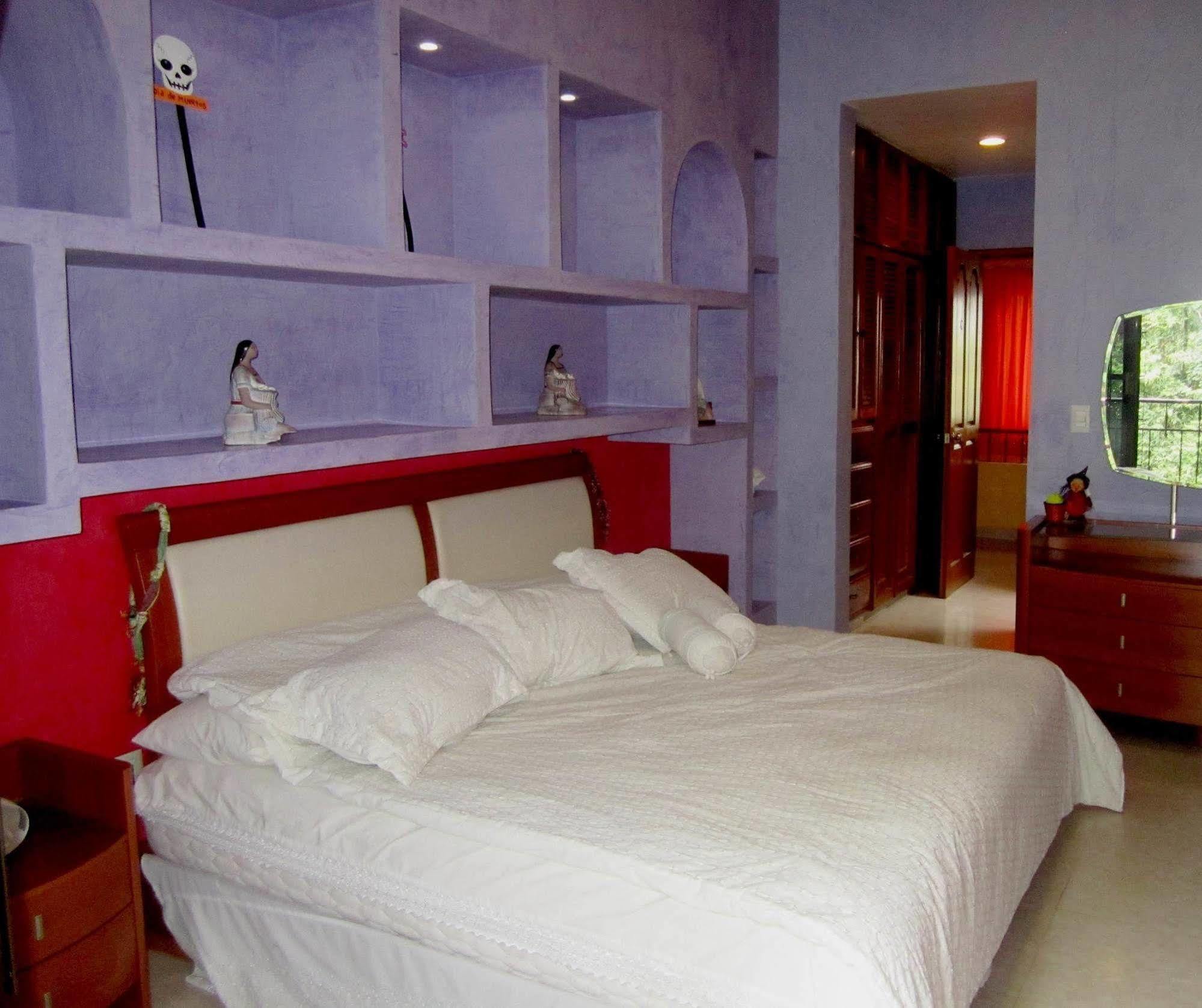 Hibiscus Bed & Breakfast 3*