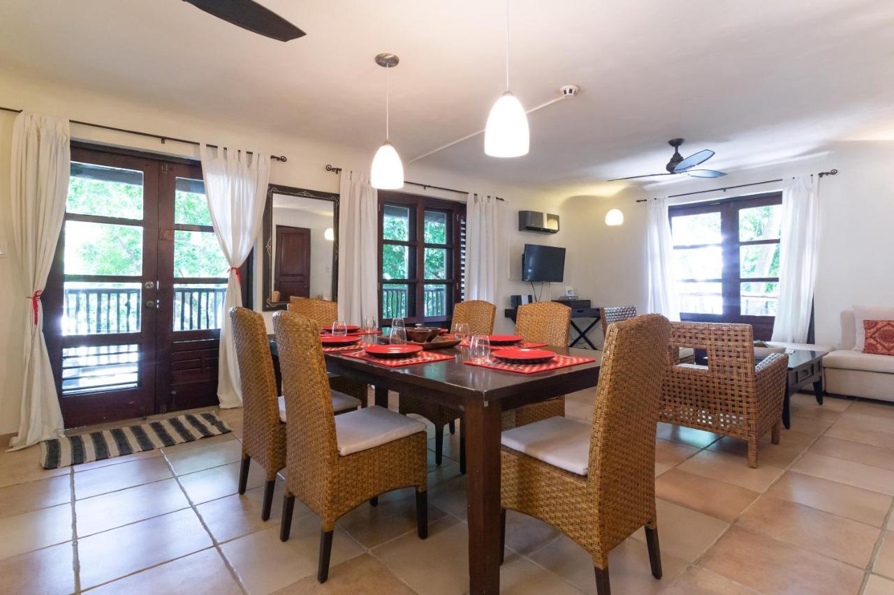 Casita Coba Steps Beach Apartamento *
