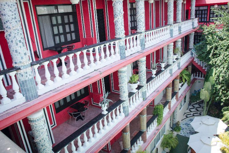 Maya Del Mar On Fifth Avenue Khách sạn 3*