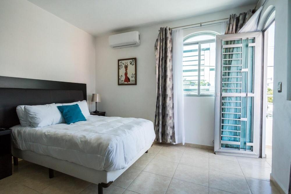 Guest house 400mts Playa *