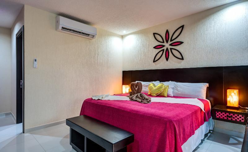 Corazon Aparthotel 3*