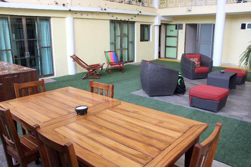 Hotel Plaza Del Sol