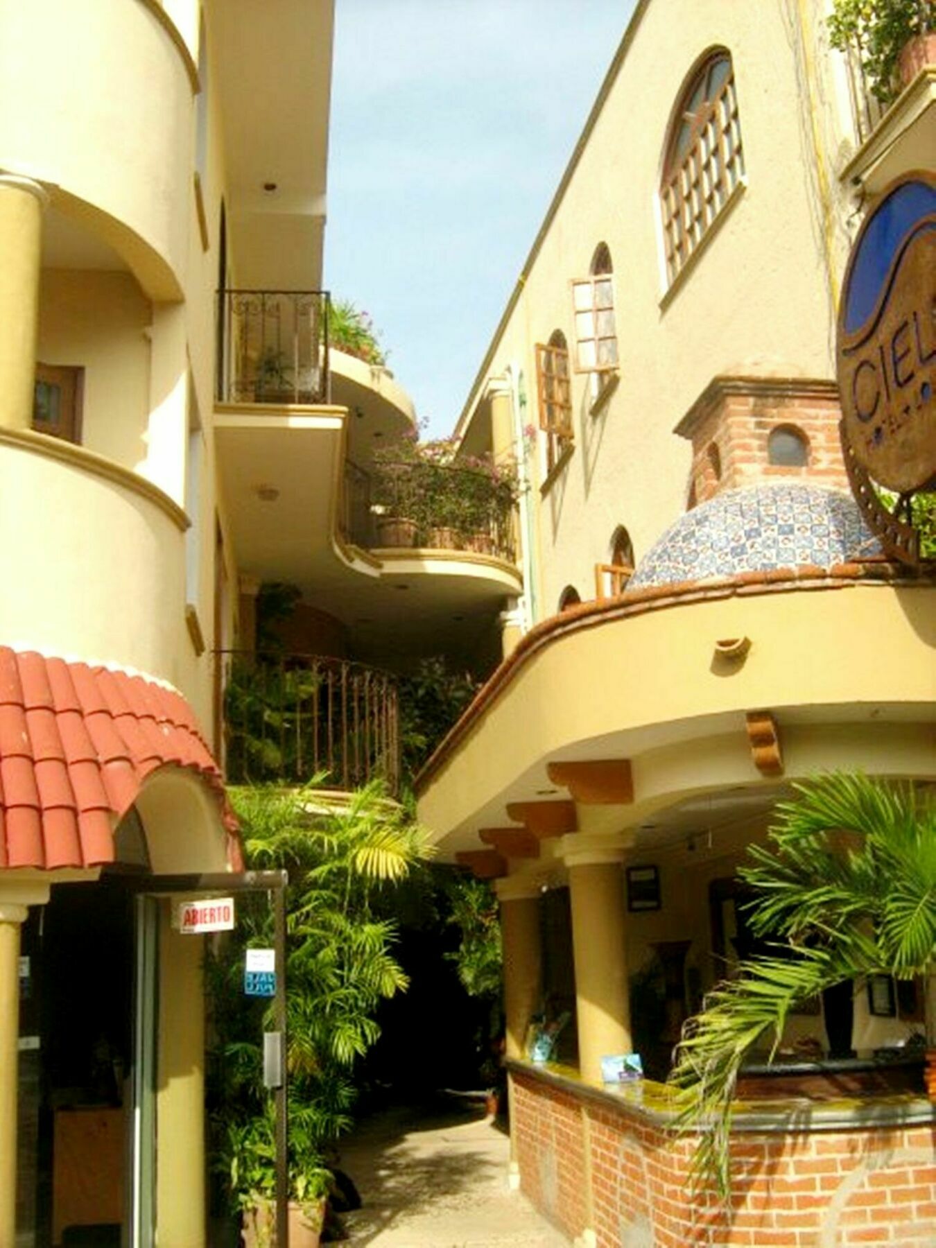 Hotel Cielo