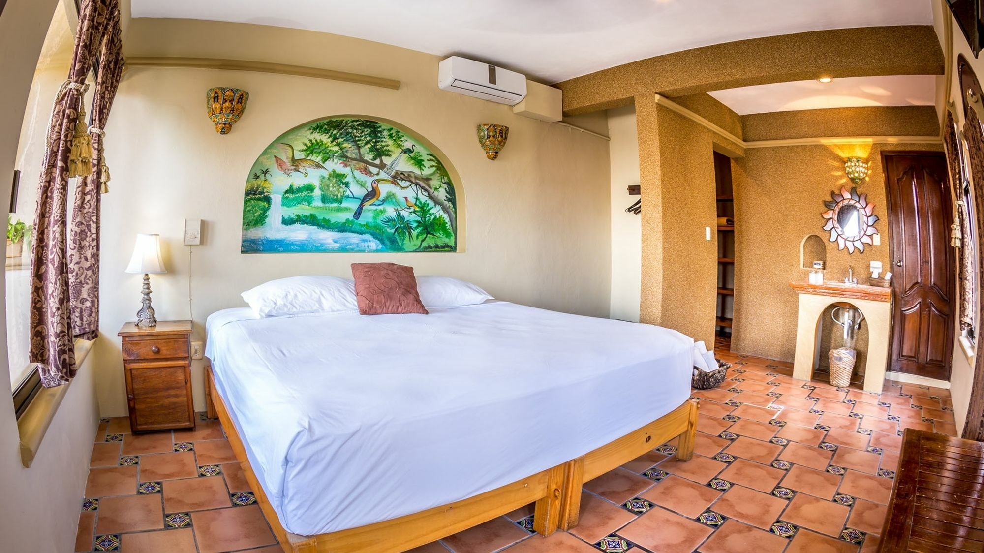 Cielo Hotel 3*