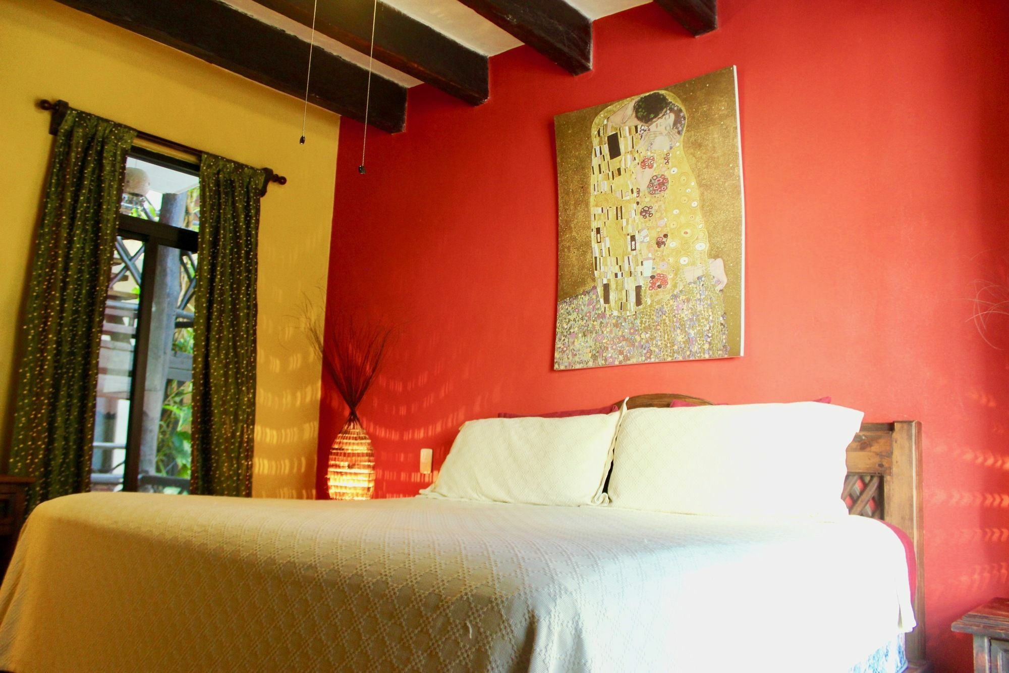 Căn hộ Eclipse - Afordable For 4 *