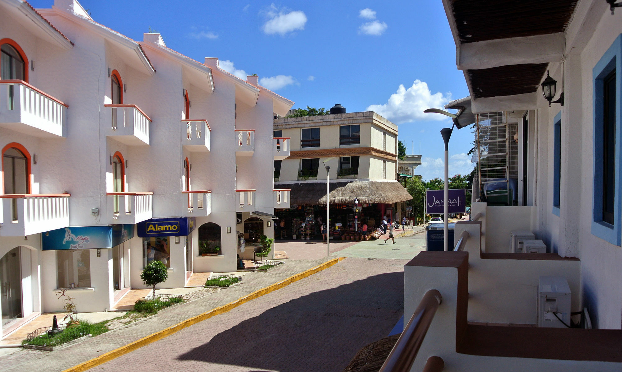 De Mar * Playa del Carmen
