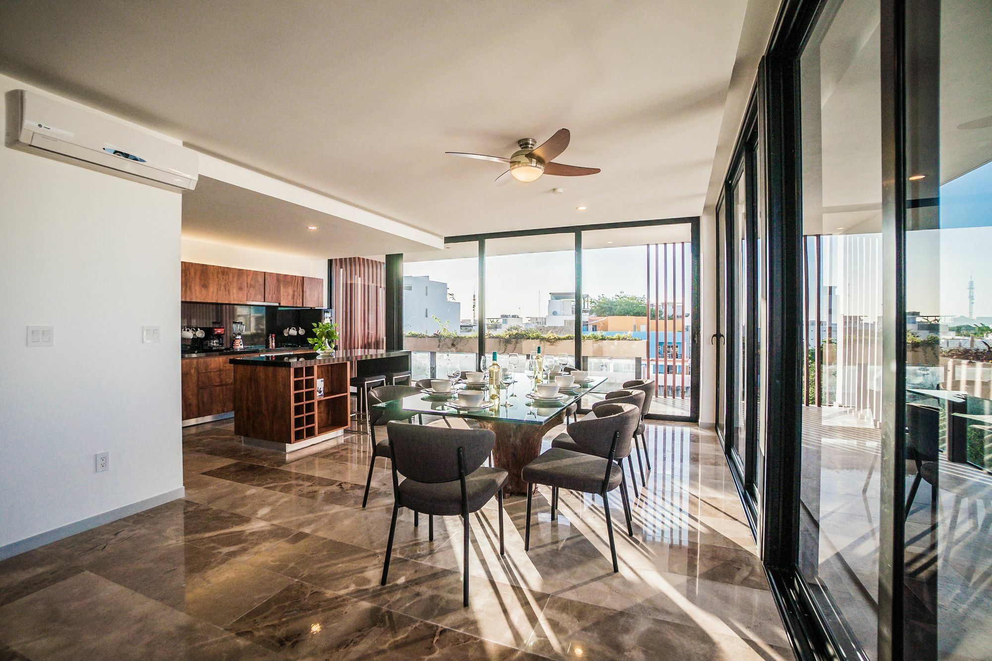 Kuxtal 5th Avenue By Bric Apartment