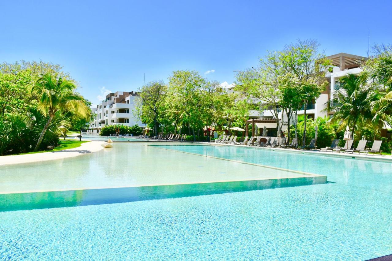 Family Getaway At Nick Price Residences Apartment