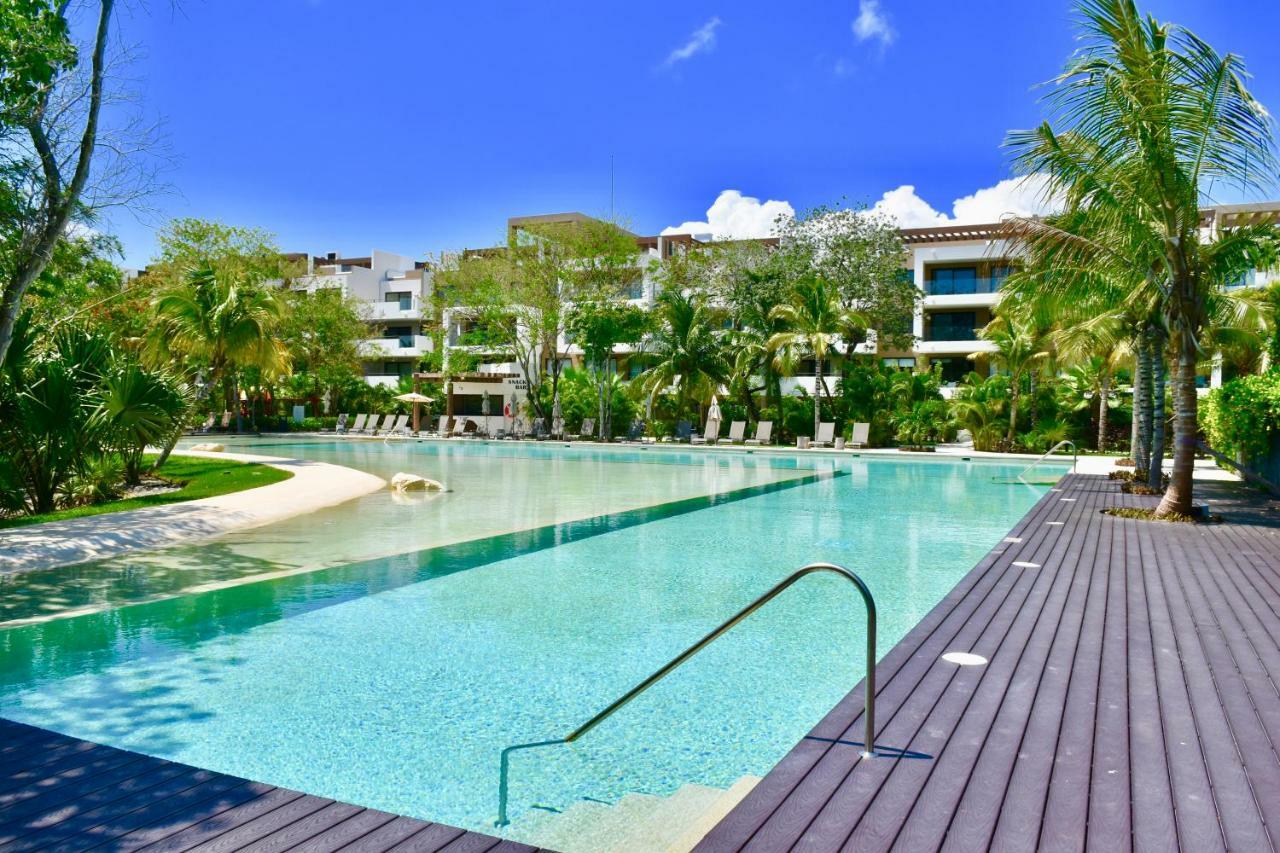 Apartment Family Getaway At Nick Price Residences