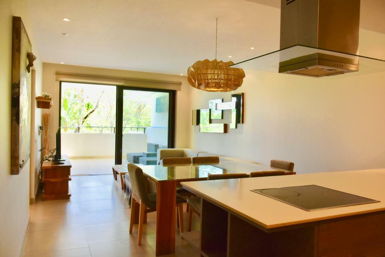 Family Getaway At Nick Price Residences Apartment Playa del Carmen