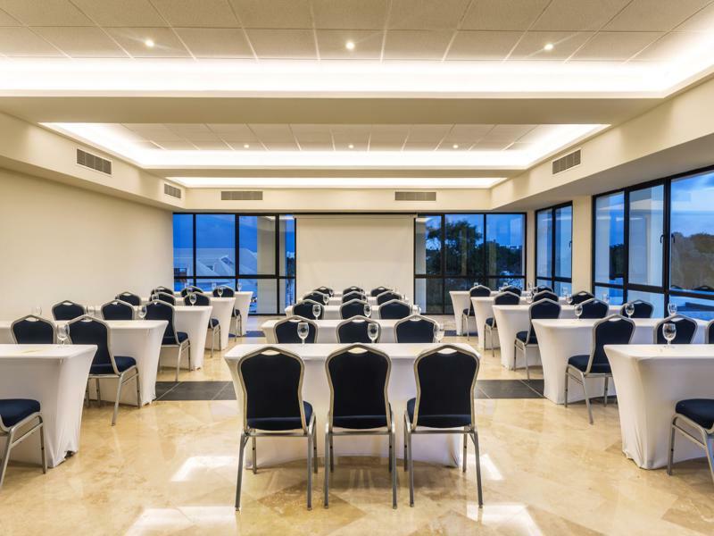 Ocean Riviera Paradise El Beso Adults Only 5* Playa del Carmen