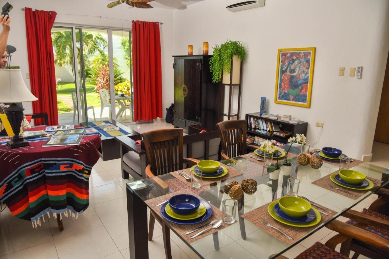 Playa Vintage Bed & Breakfast *