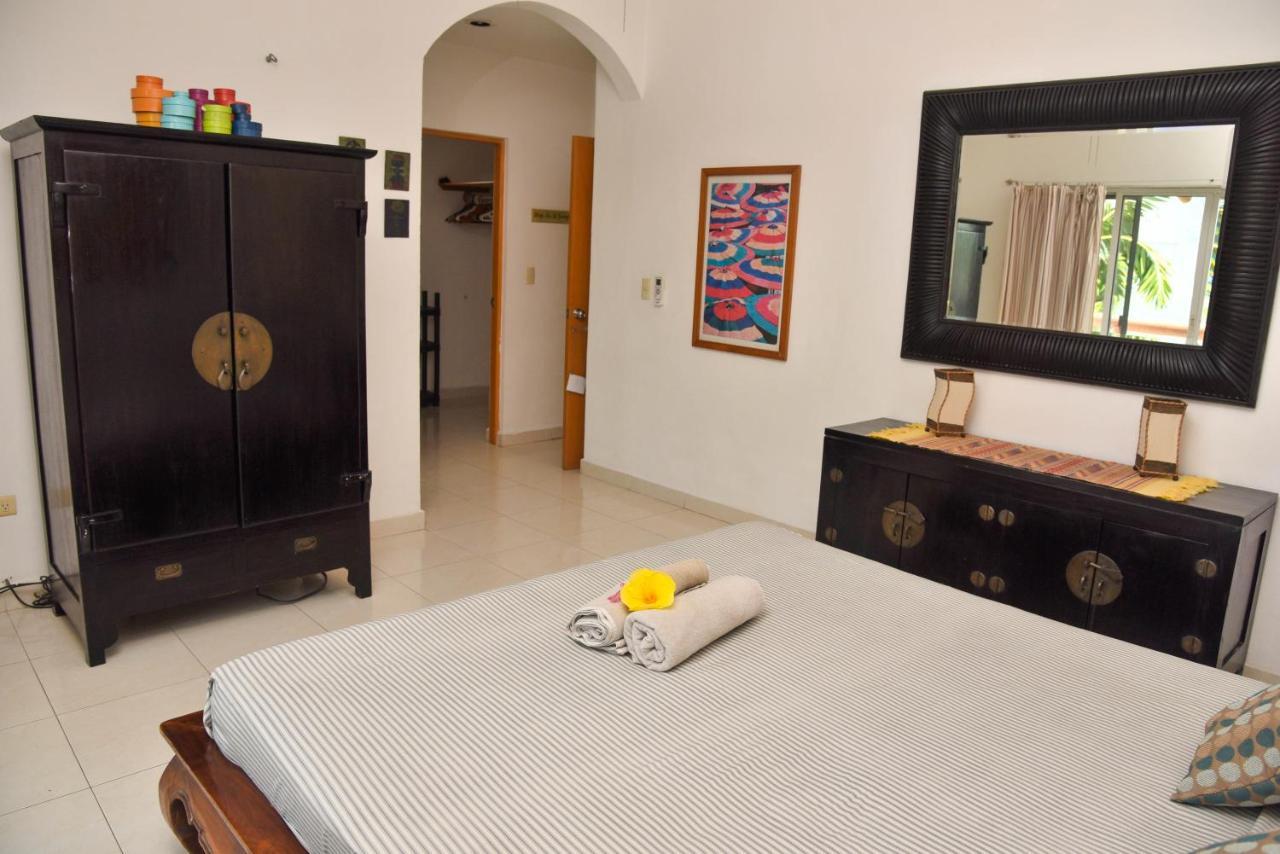 Playa Vintage Bed & Breakfast *