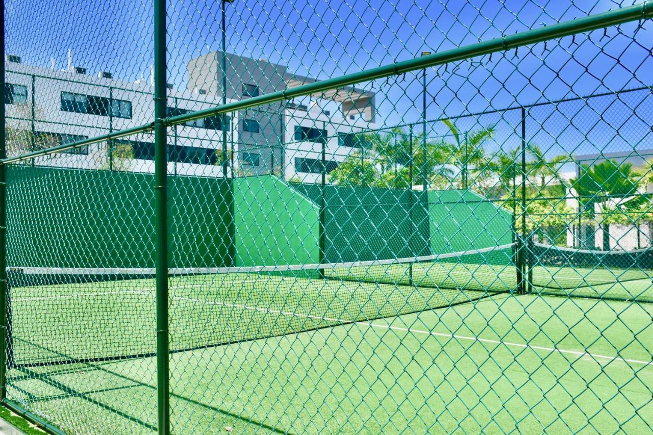 Apartment Family Getaway At Nick Price Residences