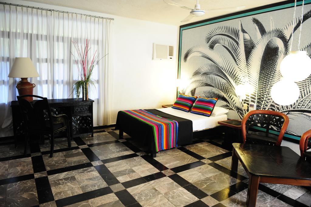 Khách sạn Maya Del Mar On Fifth Avenue Playa del Carmen