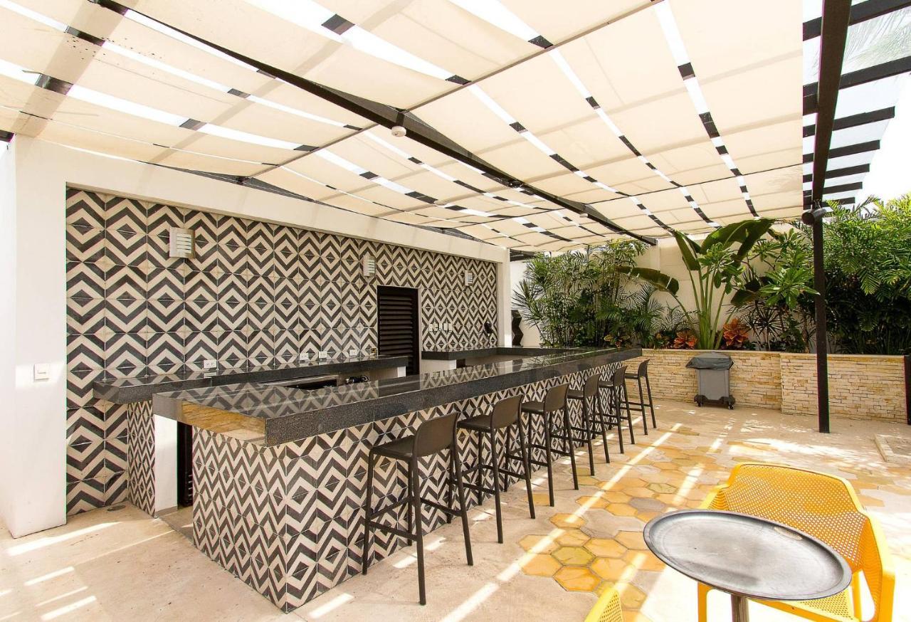 Holiday home Close To 5th Av, With Amazing Roof Pool View, Gym, And