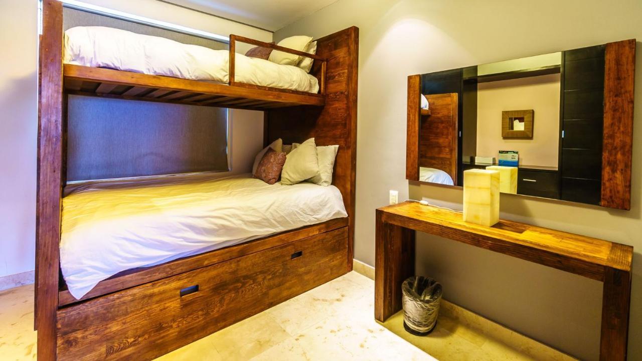 Elements Penthouse 23 Căn hộ *