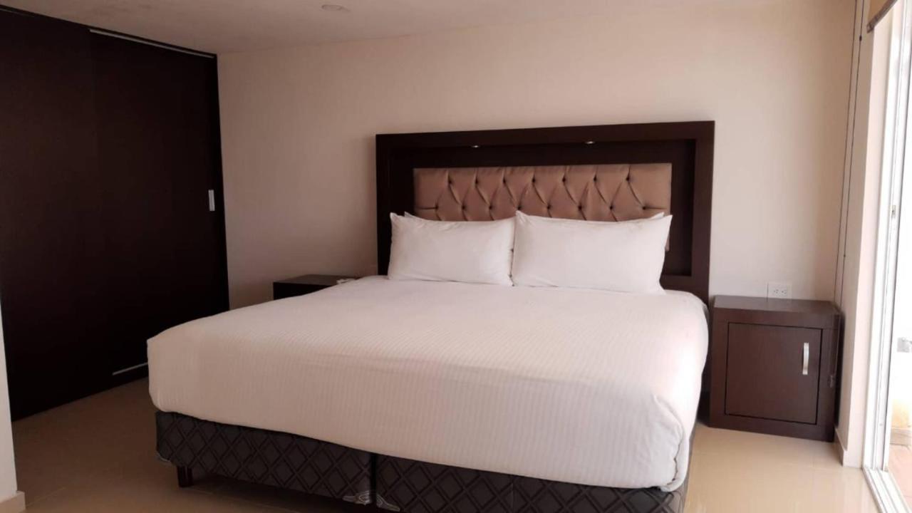 Spacious Ph 3 Bedrooms With Private Terrace, Beach Club Access *