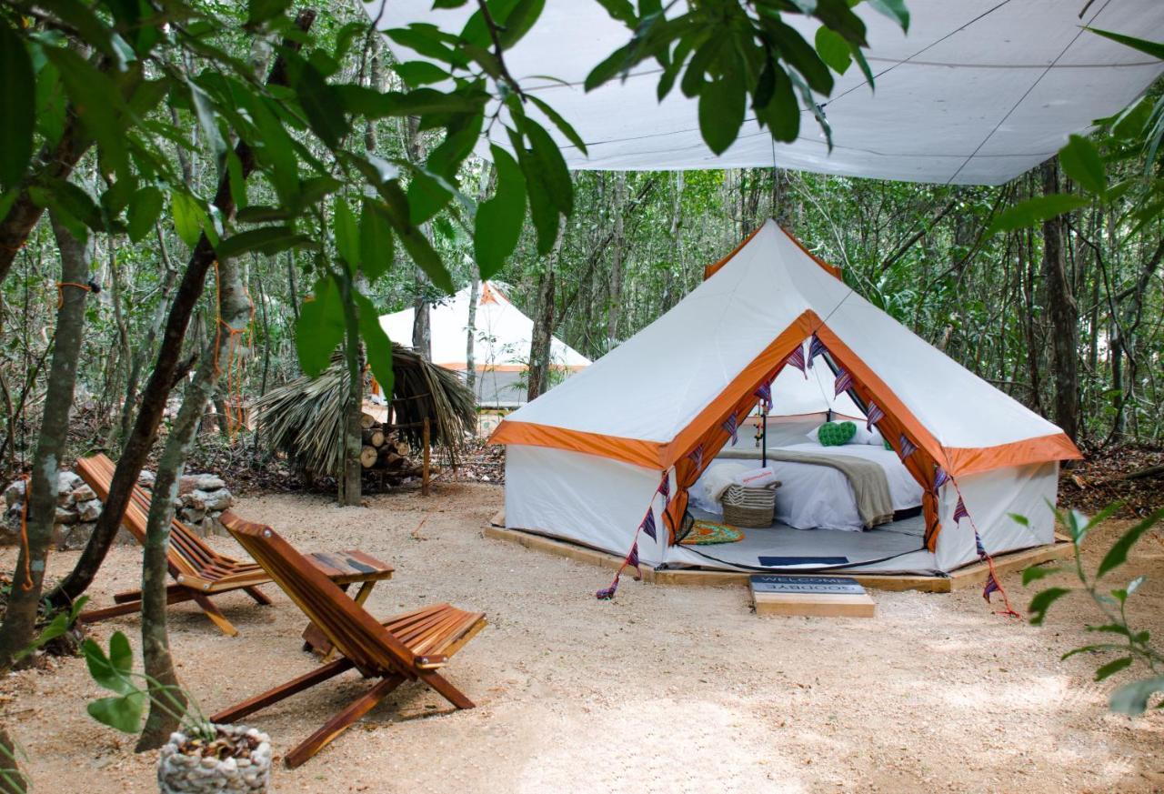 Rotamundos Mama Loomm Luxury tent