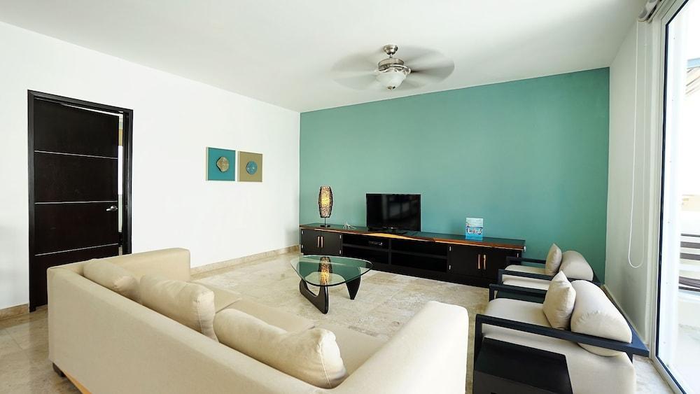 Playa Village By Bvr *