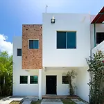 Villa Selvatica Con Piscina Privada En Playa Del Carmen