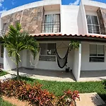 Villa Familiar En Playa Del Carmen Con Alberca