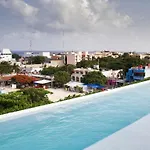 Caribe Louisa