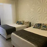 Spectacular Two Bedrooms Ph With Private Rooftop And Jacuzzi