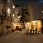 House Lounge/ Pasos De La 5Ta Av, Excelente Ubicacion