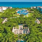 Luxury 3 Bedroom Condo - Beachfront Complex At Mareazul - Buena Vida