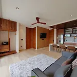 Nuevo! Maravilloso & Elegante Apartamento Centrico-Pool-Jacuzzi By Yeah