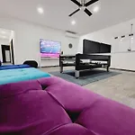 Celebre Villa Venus Playacar - 24 Pax