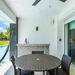 3Br Home With Private Pool Beach And Resort Amenities