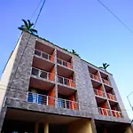 Sunrise 42 Suites By Holiday In Playa