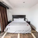 Penthouse Holiday At Mamitas Beach, Barbecue, Balcony, Sundeck, Jacuzzi