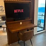 360 Sea View Luxury Appartment - Fast Wifi