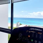 Next To The Beach Beautiful 2 Bedroom Apartment