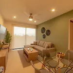Incredible Design 3Br Great Location