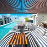 Modern Penthouse With 2 Bedroom Tub & Pool At Arenis Condos - 509