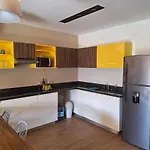 George Luxury Condo