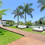 Magia By Riviera Rentals