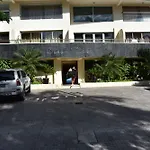 Ocean Plaza 17 By Praia