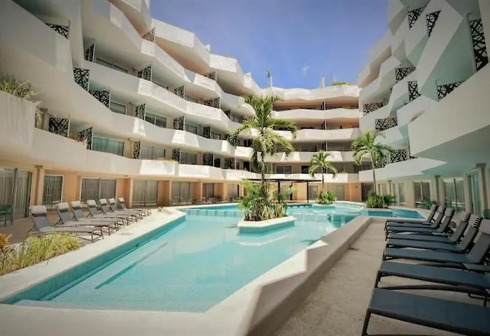 Departamento Delux 2 Habitaciones - Walking distance a la playa, con balcón.