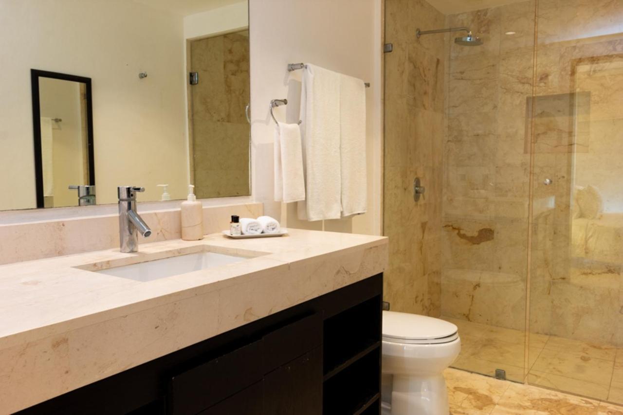 Apartment Elements Penthouse 6 *