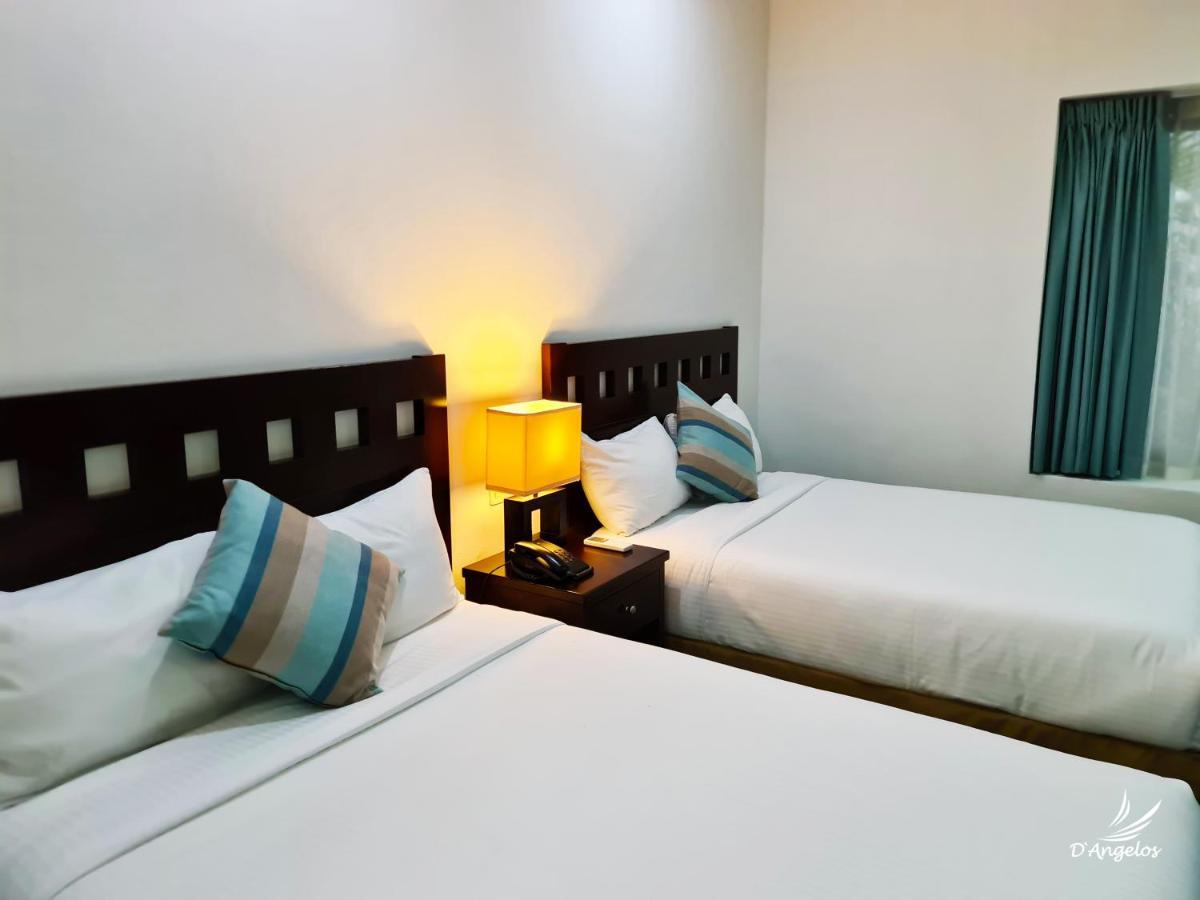Almarea Vacation Khách sạn