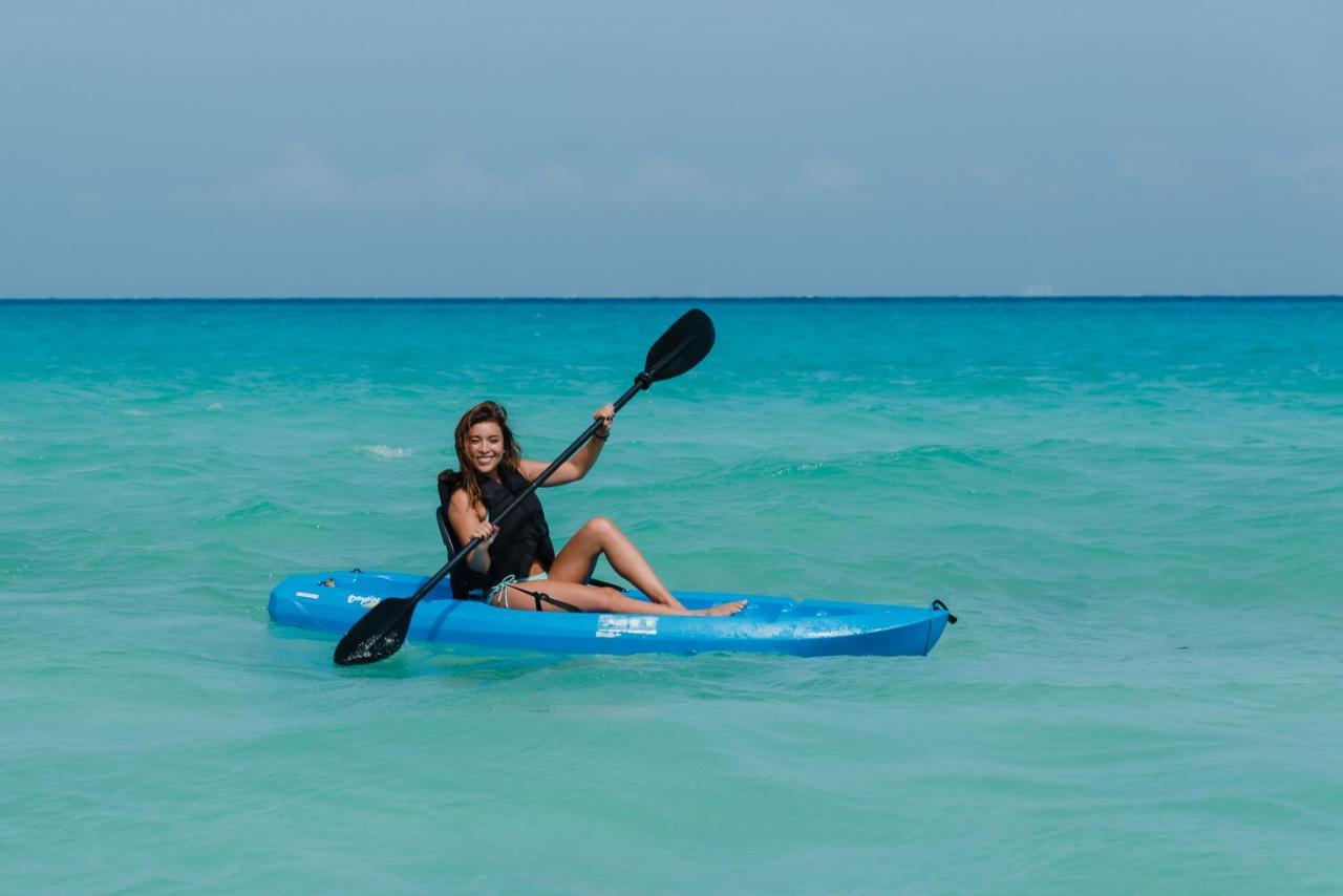 The Reef Playacar & Khu nghỉ mát 4*