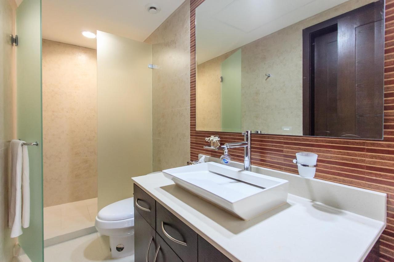 Relaxing 2 Bedroom With Jacuzzi, Terrace And Beach Club Playa del Carmen