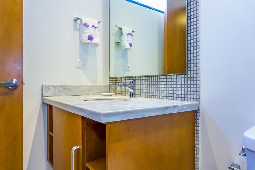 Lunada 314 Modern