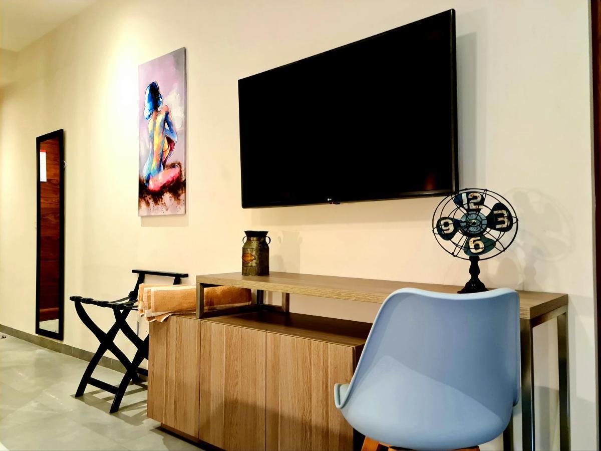 Discover From The Gallery Steps To The Apartamento Playa del Carmen